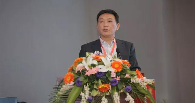 徐洪平.jpg